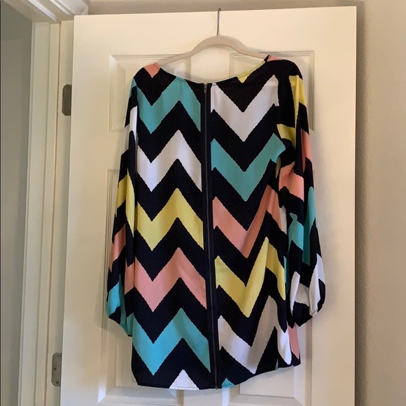 Multicolor long sleeved chevron dress - Picture 2 of 3